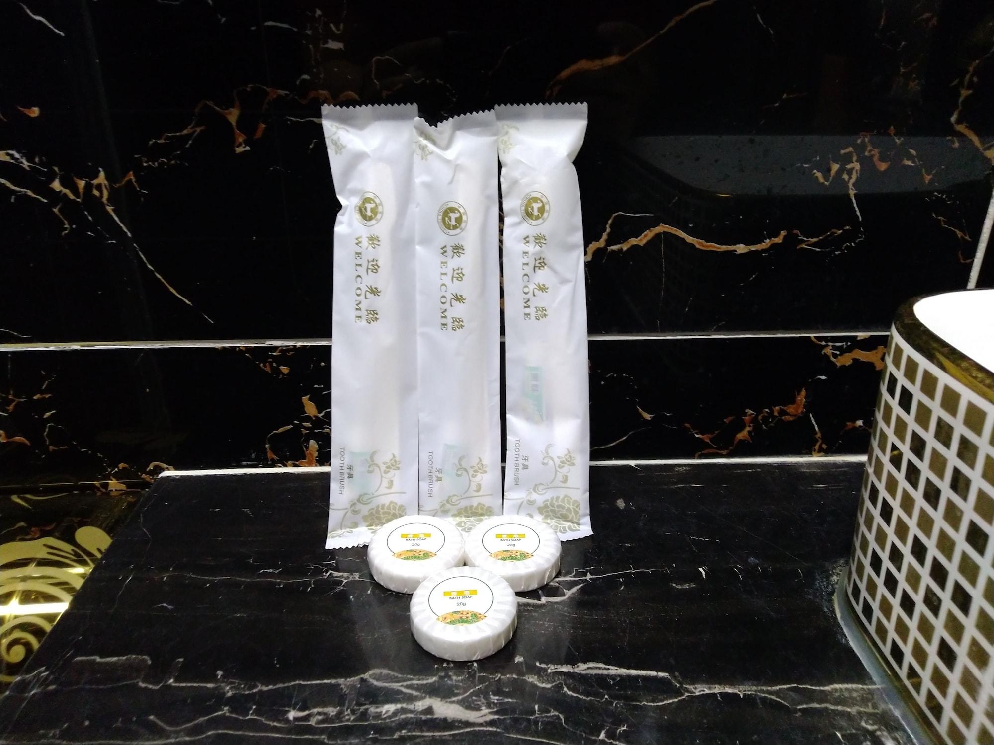 Star Sands Hotel Garapan Bagian luar foto