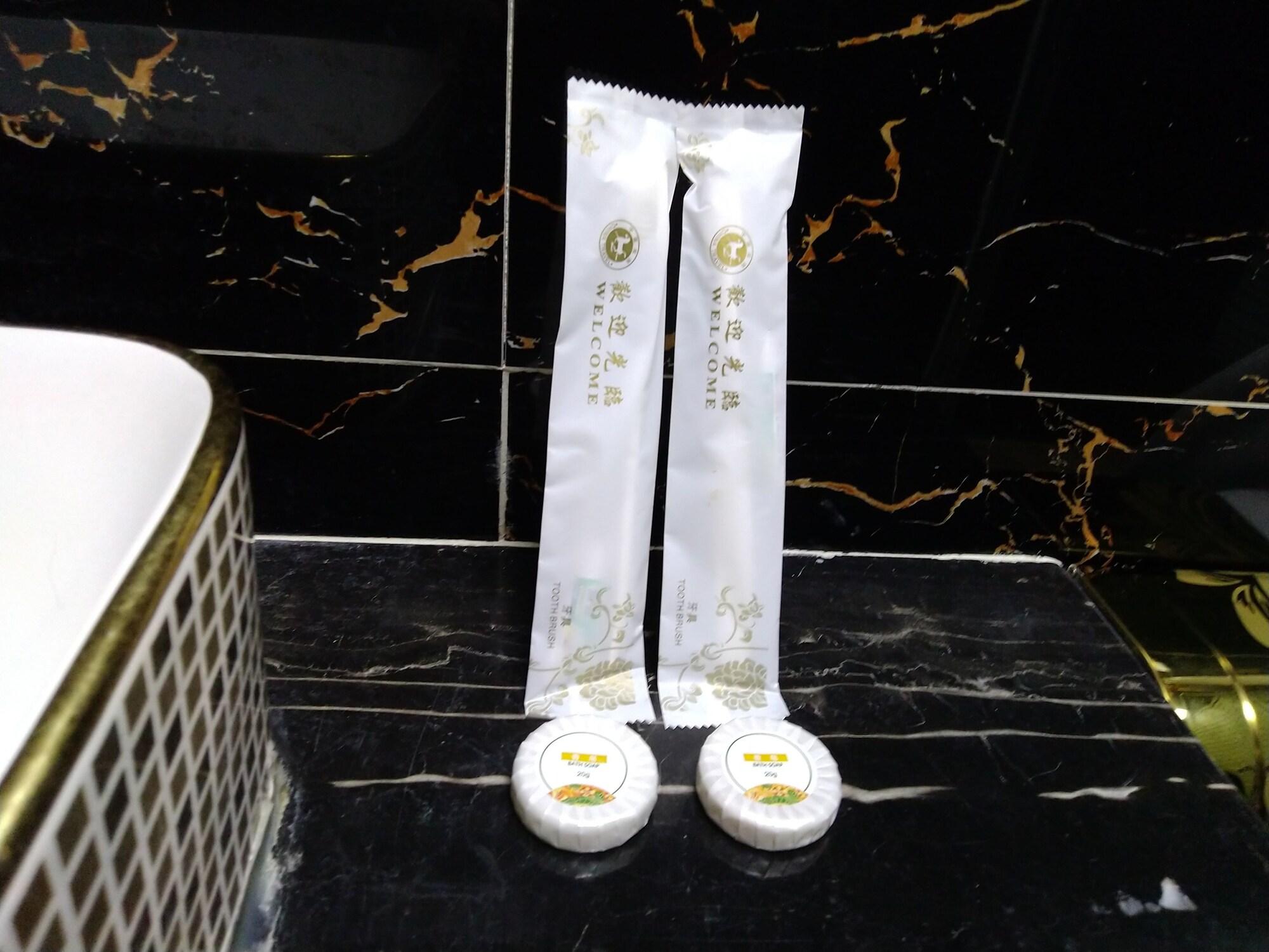 Star Sands Hotel Garapan Bagian luar foto