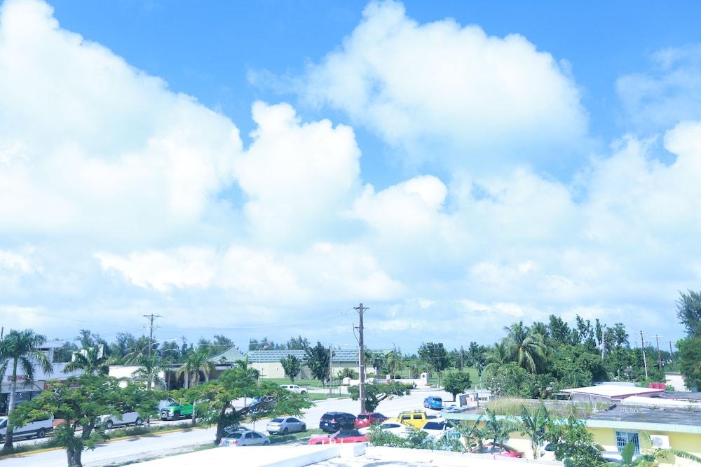 Star Sands Hotel Garapan Bagian luar foto