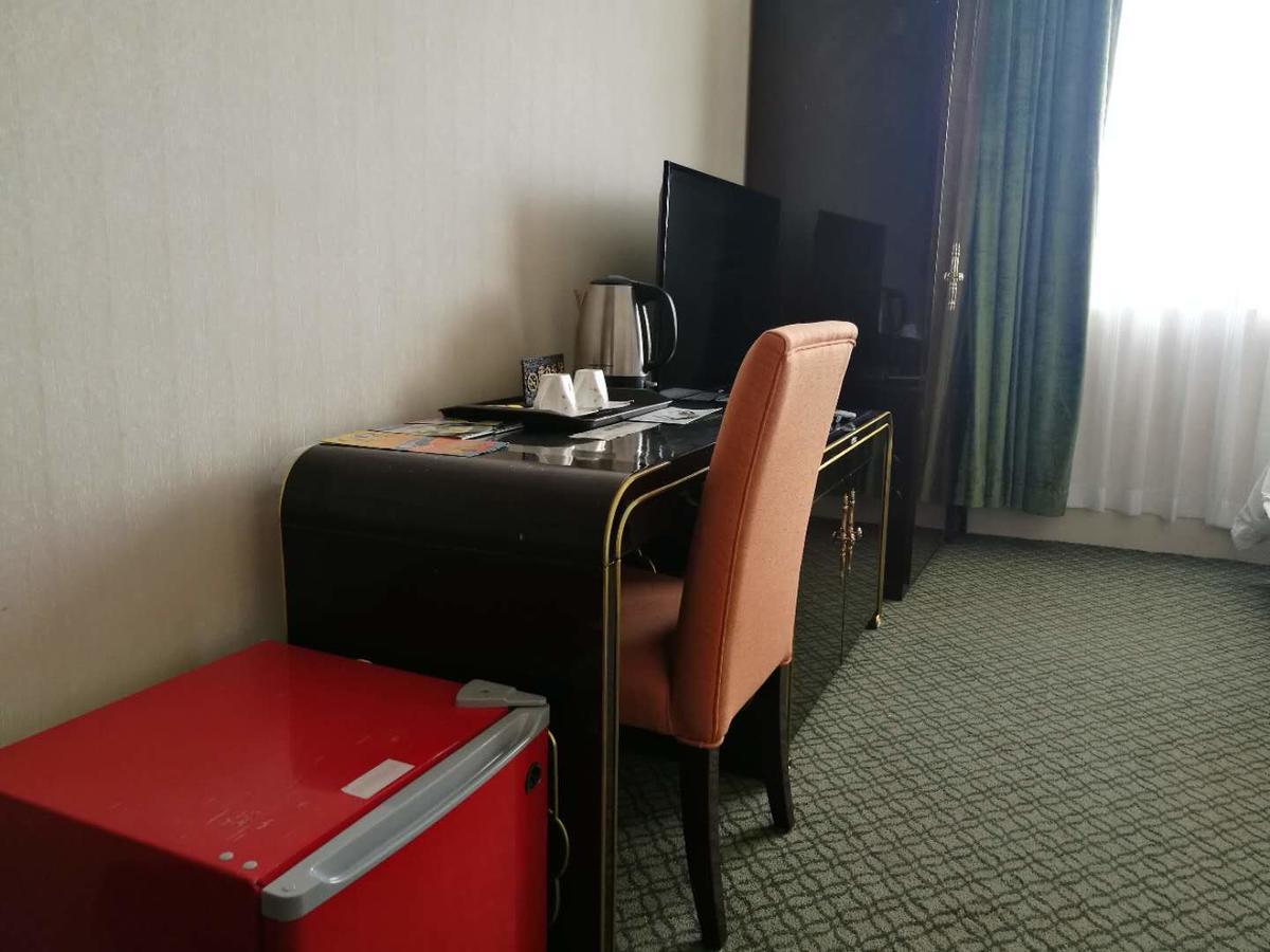 Star Sands Hotel Garapan Bagian luar foto